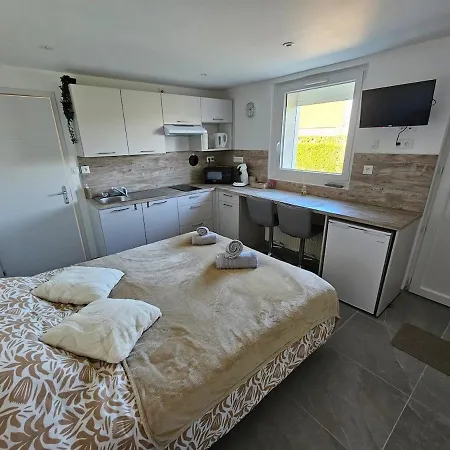 La Petite Bulle D'aurel Apartment Quesques